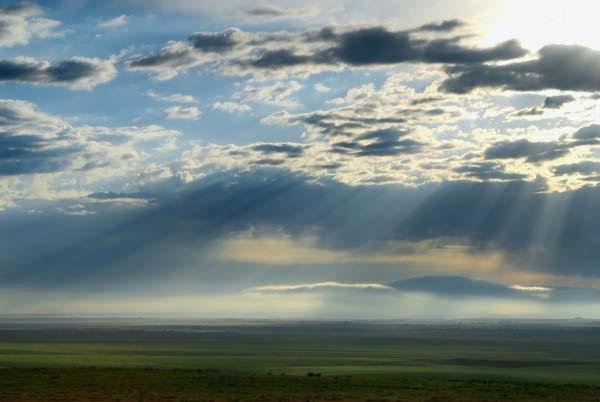 Sunrays-over-Byers.jpg