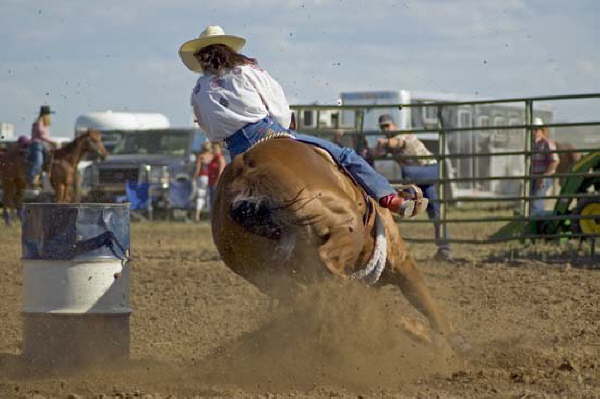 Barrel Race Hometown Days  8-8-04 2